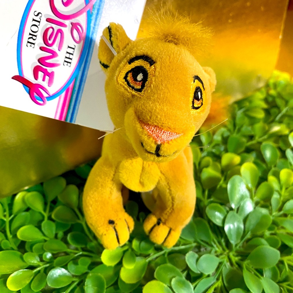 DISNEY STORE EXCLUSIVE VTG 90s NWT THE LION KING SIMBA BEAN BAG PLUSH KEYCHAIN - Picture 3 of 9